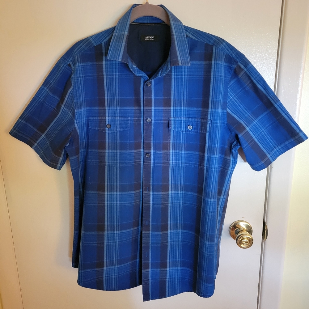 Alfani Shades of Blue Button Down Shirt MED